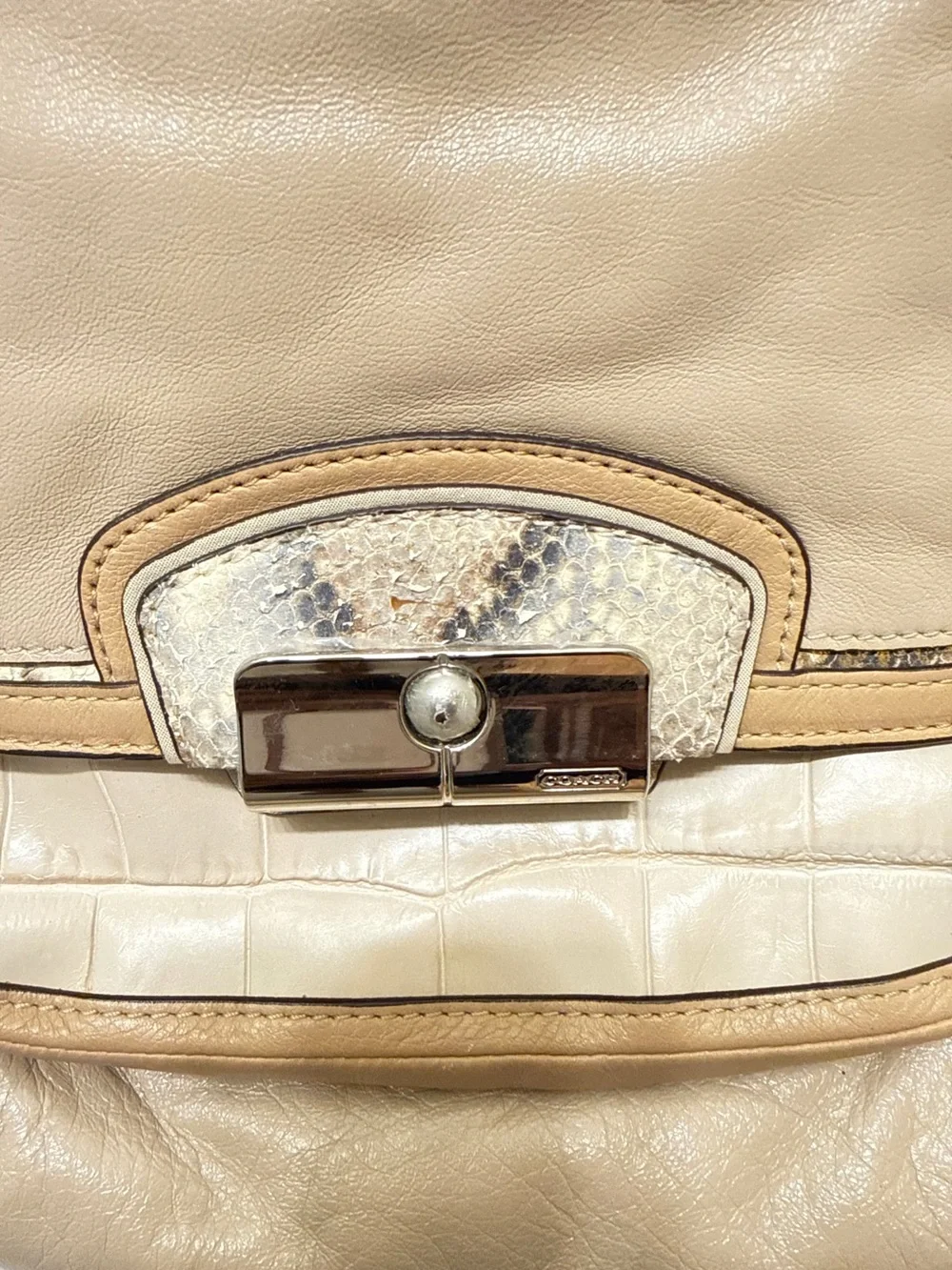 COACH KRISTIN SPECTATOR LEATHER HOBO NWOT